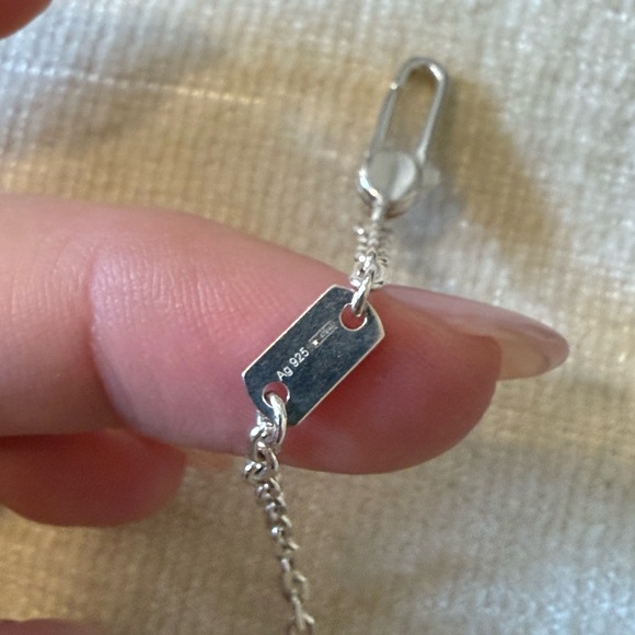 Gucci Silver Multi-Charm Necklace - Picture 9 of 10